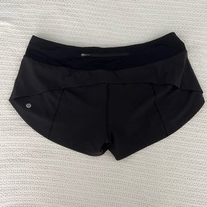 Lululemon black shorts